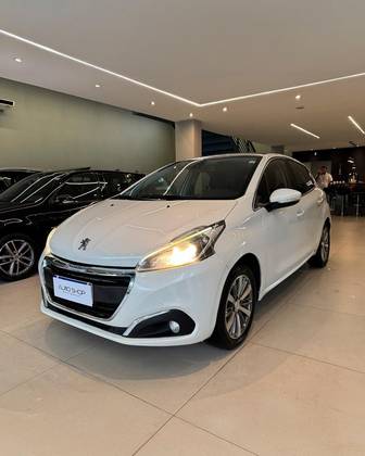 PEUGEOT 208 1.6 GRIFFE 16V FLEX 4P AUTOMÁTICO PEUGEOT 208 1.6 GRIFFE 16V FLEX 4P AUTOMÁTICO